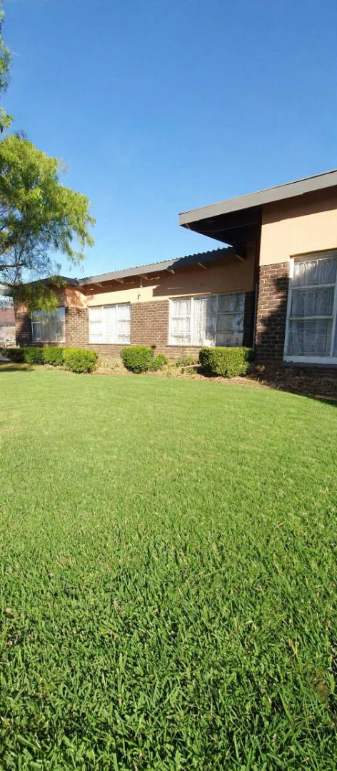 4 Bedroom Property for Sale in Villiers Free State